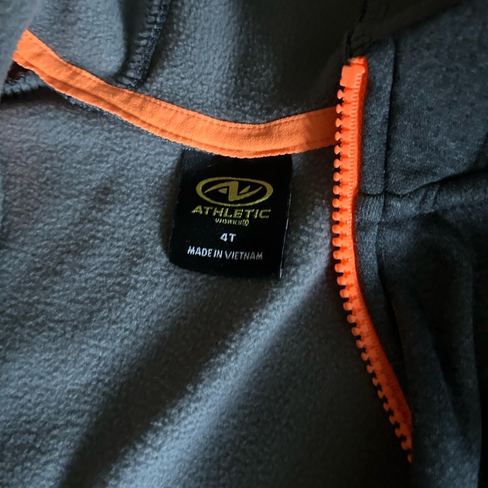 Outerwear bundle size 4T